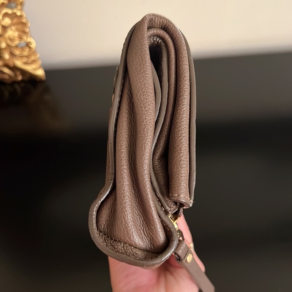 Louis Vuitton Petillante Monogram Empreinte Clutch - excellent condition! - Picture 15 of 16